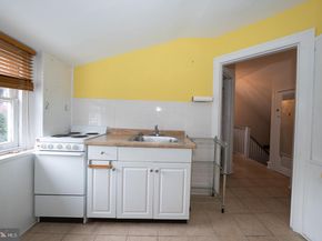 6323 Sherwood Road, Philadelphia PA 19151