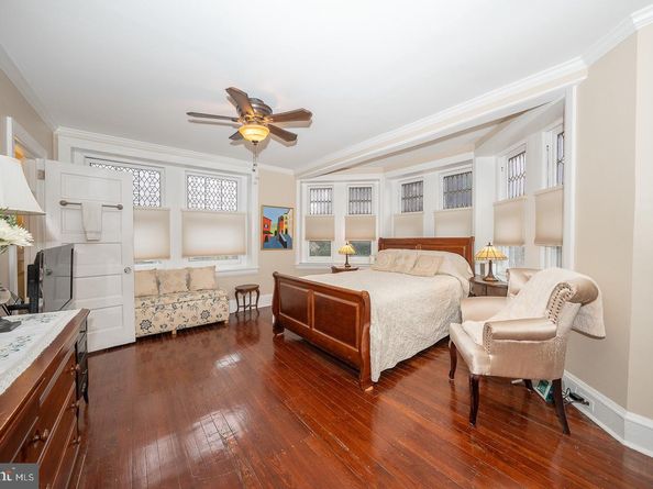 6323 Sherwood Road, Philadelphia PA 19151