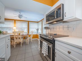 6323 Sherwood Road, Philadelphia PA 19151