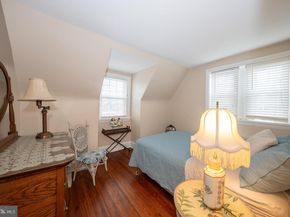 6323 Sherwood Road, Philadelphia PA 19151