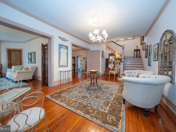 6323 Sherwood Road, Philadelphia PA 19151