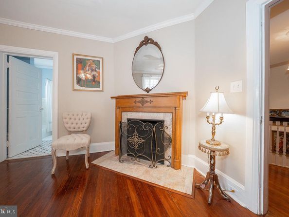 6323 Sherwood Road, Philadelphia PA 19151