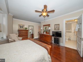 6323 Sherwood Road, Philadelphia PA 19151