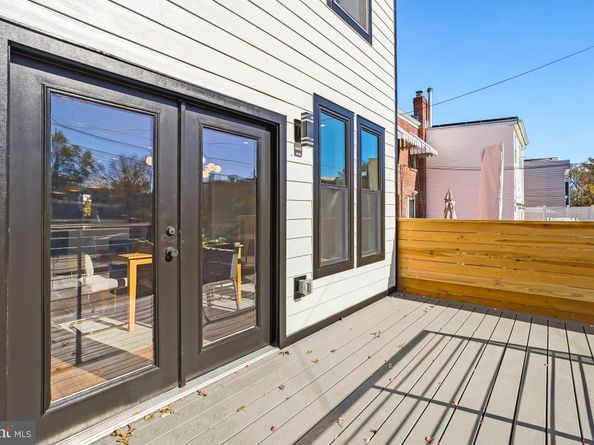 1621 D Street NE, Washington DC 20002