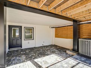 1621 D Street NE, Washington DC 20002