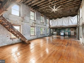 153 W Jefferson Street, Philadelphia PA 19122