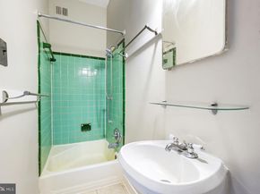 2256 Cathedral Avenue NW, Washington DC 20008