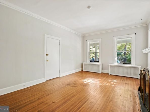 2256 Cathedral Avenue NW, Washington DC 20008