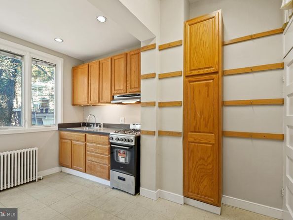 2256 Cathedral Avenue NW, Washington DC 20008