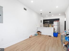 916 W Somerset Street, Philadelphia PA 19133