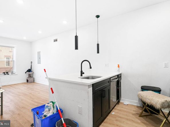 916 W Somerset Street, Philadelphia PA 19133