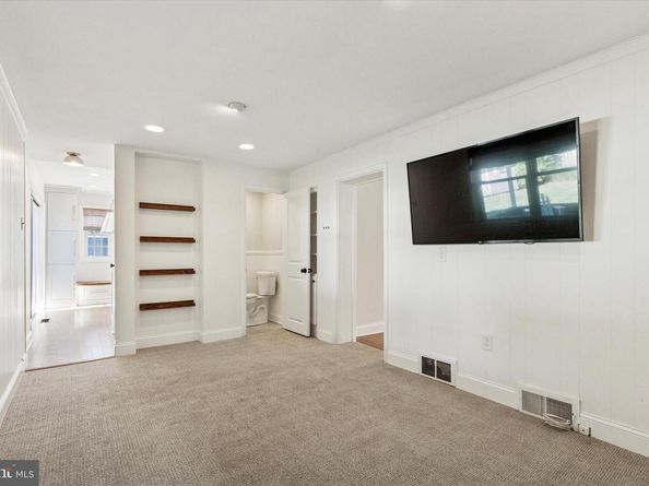 1427 Sussex Road, Wynnewood PA 19096