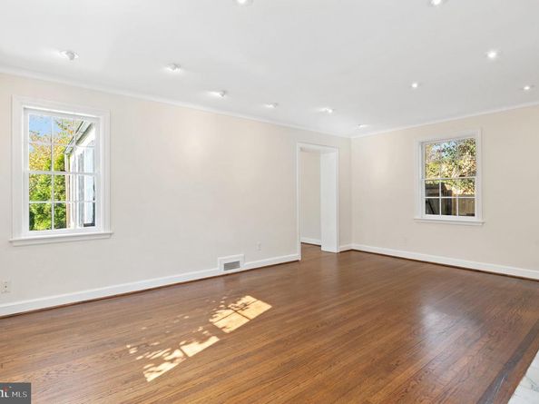 4849 Rodman Street NW, Washington DC 20016