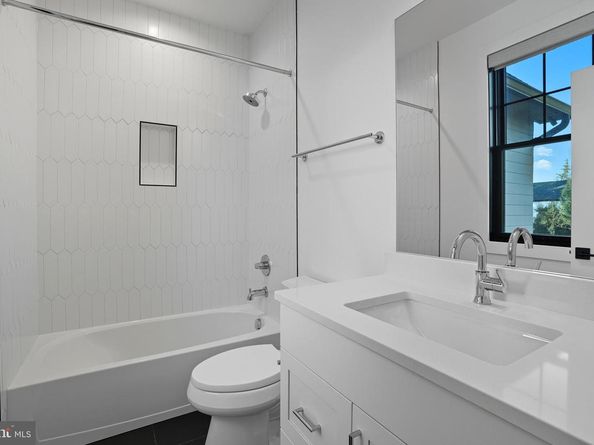 1111 Ingleside Avenue, Mclean VA 22101
