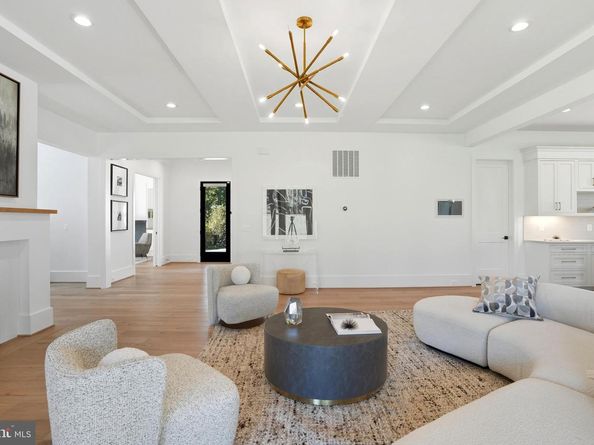 1111 Ingleside Avenue, Mclean VA 22101