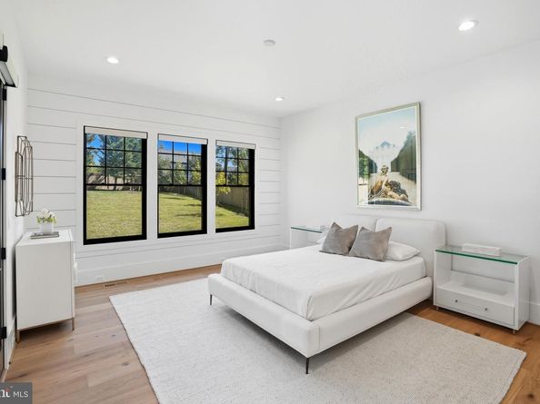 1111 Ingleside Avenue, Mclean VA 22101