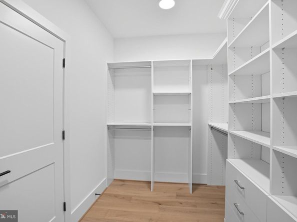 1111 Ingleside Avenue, Mclean VA 22101