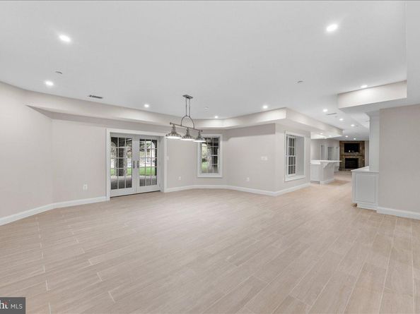 9919 Logan Drive, Potomac MD 20854