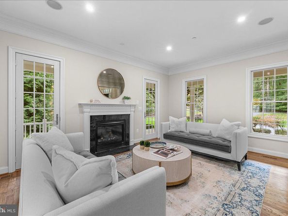 9919 Logan Drive, Potomac MD 20854