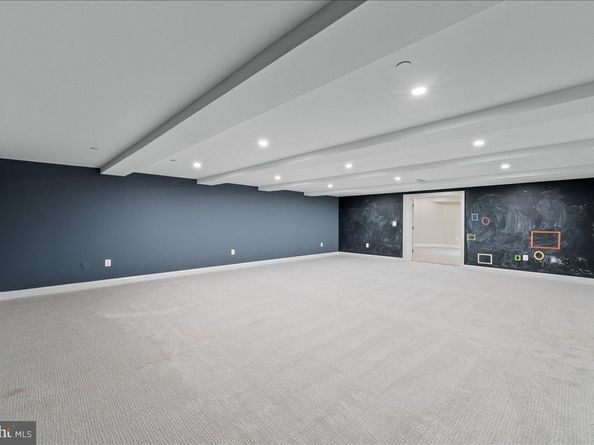 9919 Logan Drive, Potomac MD 20854