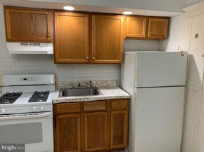 2424 S Reese Street S, Philadelphia PA 19148