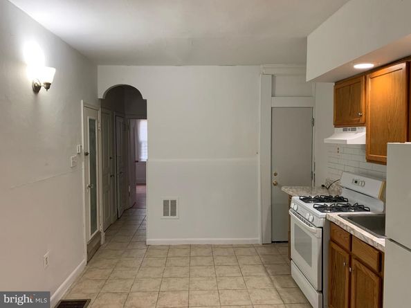 2424 S Reese Street S, Philadelphia PA 19148