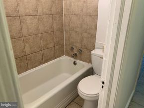 2424 S Reese Street S, Philadelphia PA 19148