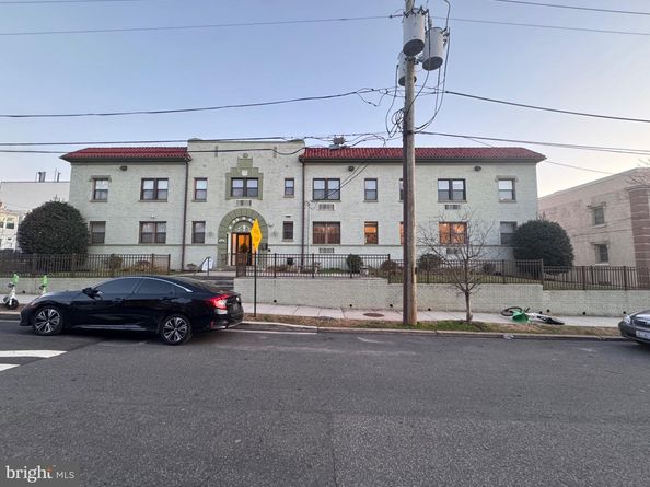 315 Evarts Street NE 109, Washington DC 20002