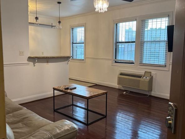 315 Evarts Street NE 109, Washington DC 20002
