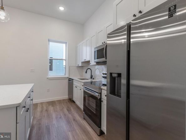 3907 Haverford Avenue, Philadelphia PA 19104