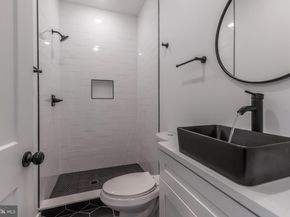 3907 Haverford Avenue, Philadelphia PA 19104