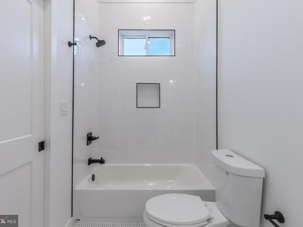 3907 Haverford Avenue, Philadelphia PA 19104