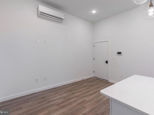 3907 Haverford Avenue, Philadelphia PA 19104