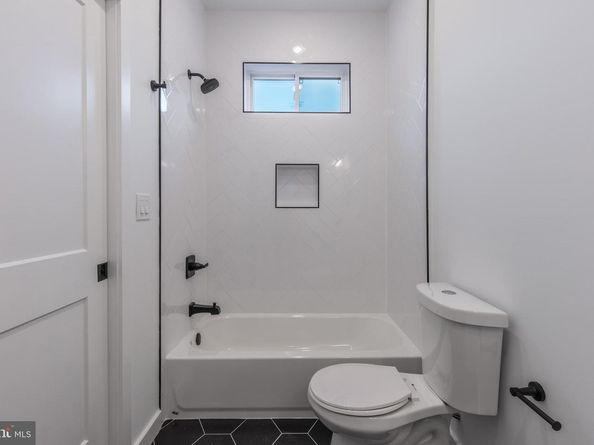 3907 Haverford Avenue, Philadelphia PA 19104
