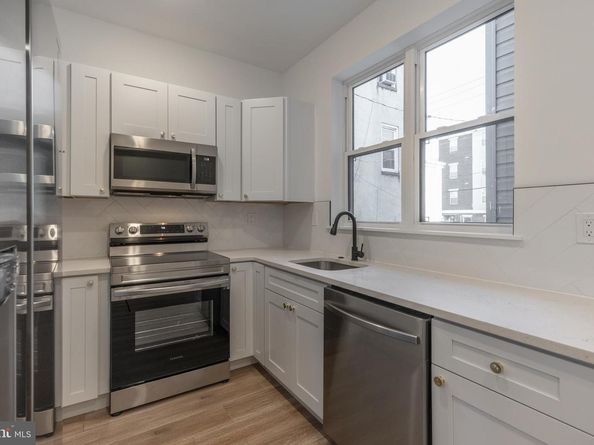 3907 Haverford Avenue, Philadelphia PA 19104