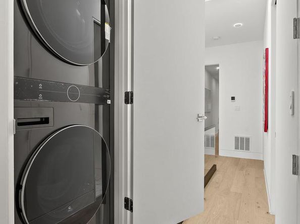 1016 5TH Street NE, Washington DC 20002