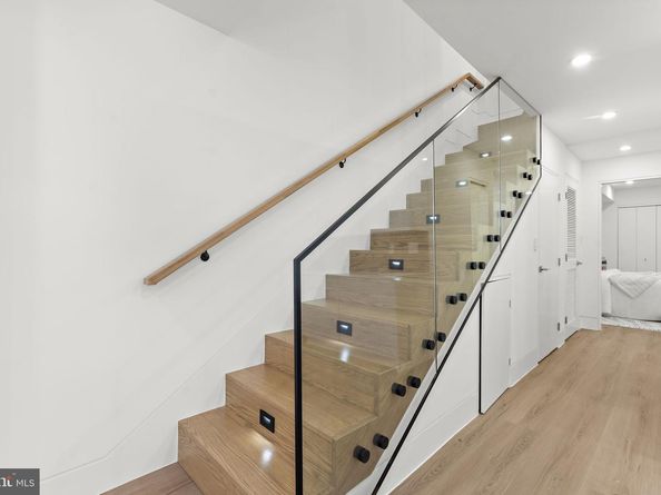 1016 5TH Street NE, Washington DC 20002