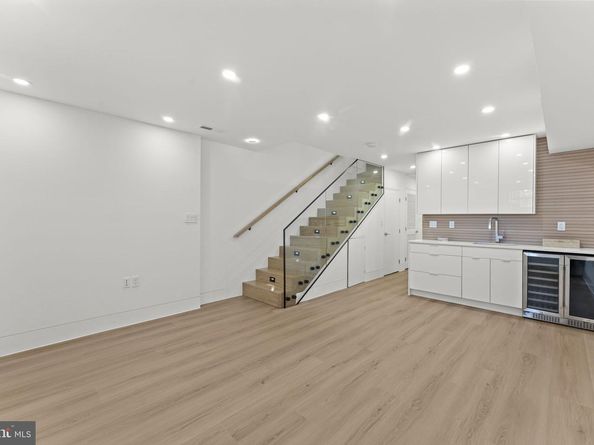 1016 5TH Street NE, Washington DC 20002