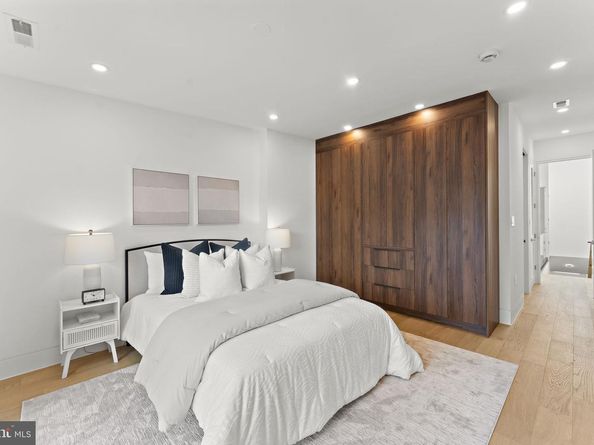 1016 5TH Street NE, Washington DC 20002