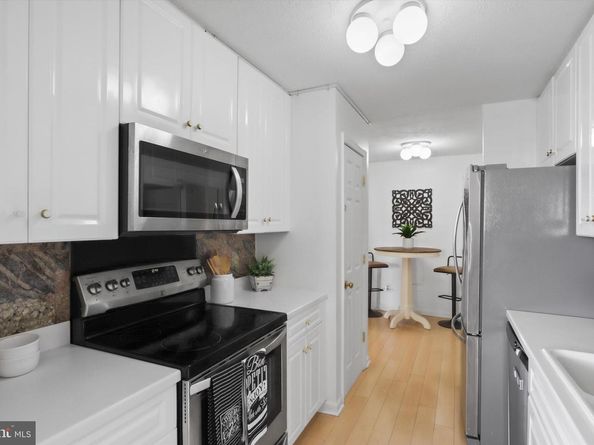 6101 Edsall Road 611, Alexandria VA 22304