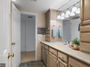 6101 Edsall Road 611, Alexandria VA 22304