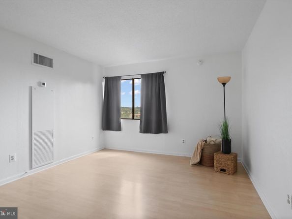 6101 Edsall Road 611, Alexandria VA 22304