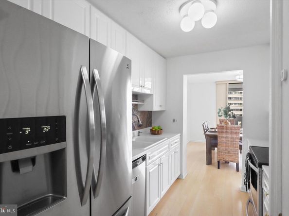 6101 Edsall Road 611, Alexandria VA 22304