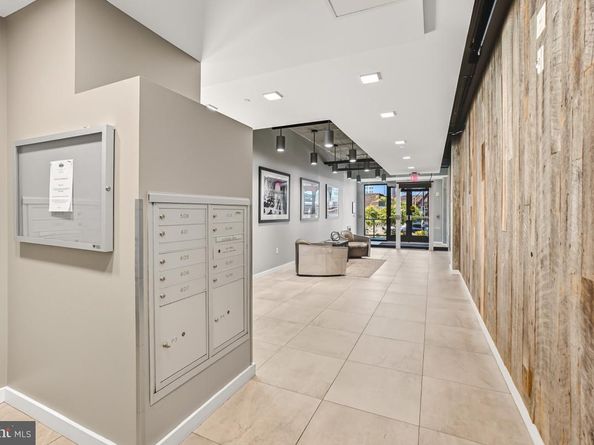 911 2nd Street NE 501, Washington DC 20002