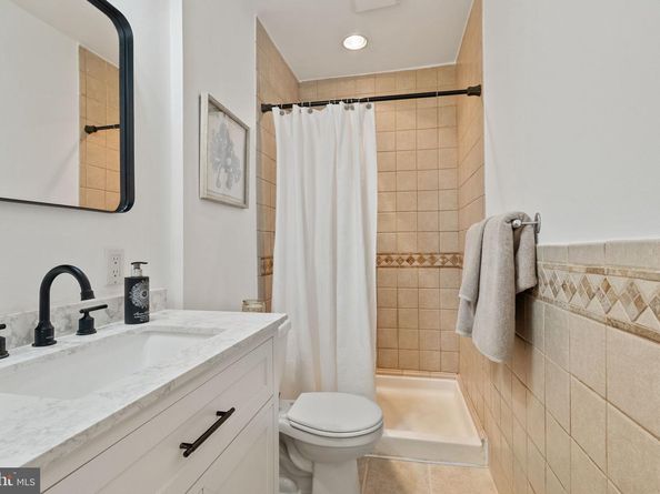 11026 Saffold Way, Reston VA 20190