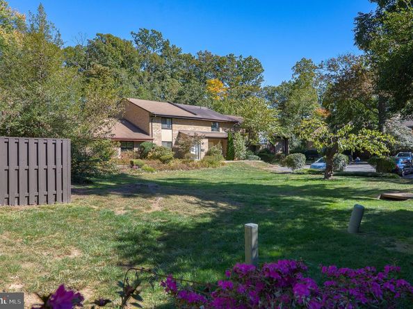 11026 Saffold Way, Reston VA 20190