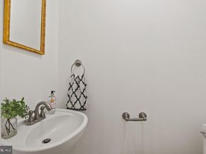 11026 Saffold Way, Reston VA 20190