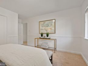 11026 Saffold Way, Reston VA 20190