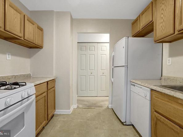 5565 Columbia Pike 412, Arlington VA 22204