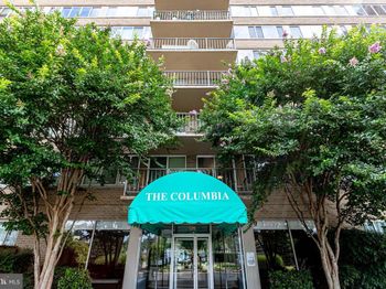 5565 Columbia Pike